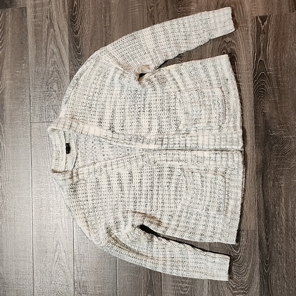 torrid Sweaters - ❄️ Torrid chunky knit Cardigan ❄️